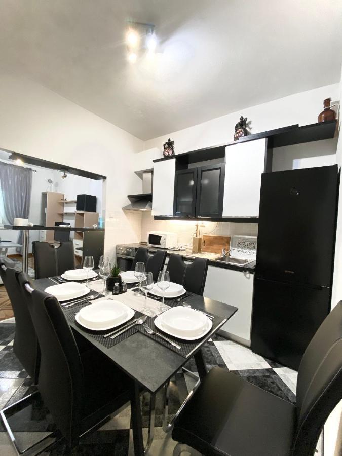 Elite Residence Flos Orebic Bagian luar foto